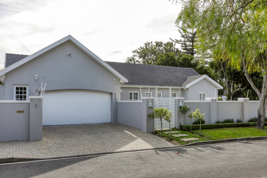 4 Bedroom Property for Sale in Tokai Western Cape